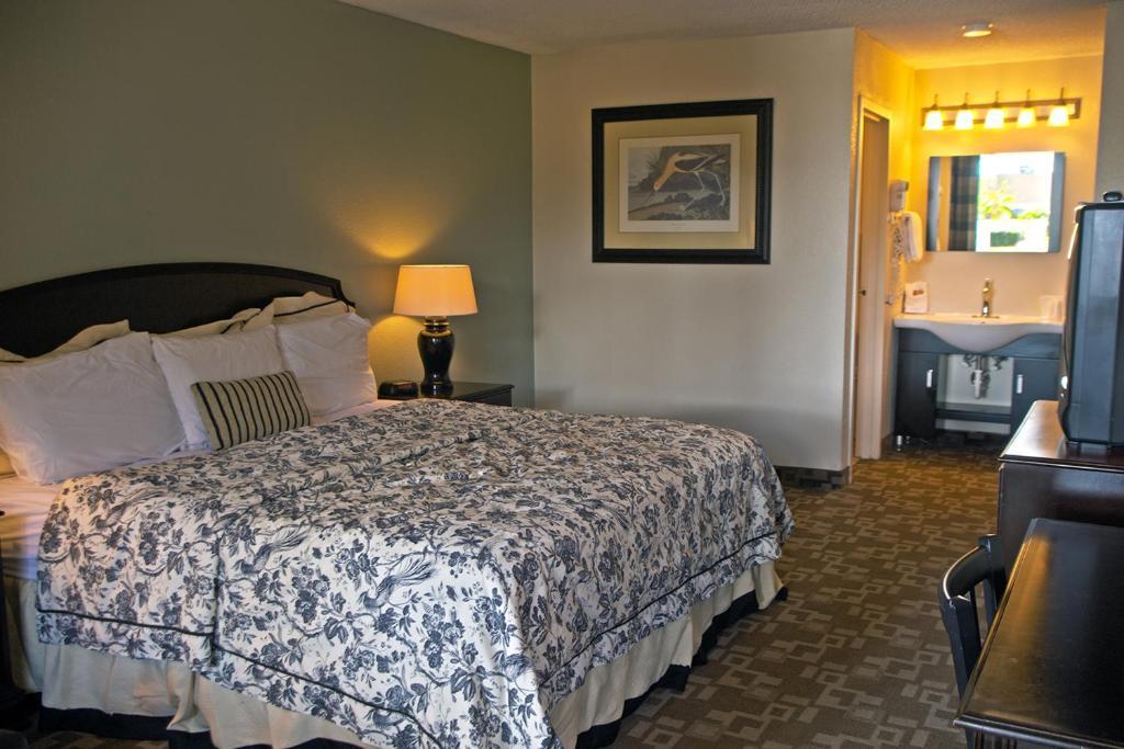 Springfield Hotel And Suites Kingsland Εξωτερικό φωτογραφία